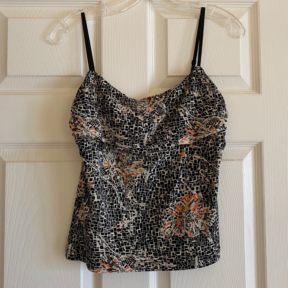 Bcbg cami printed top